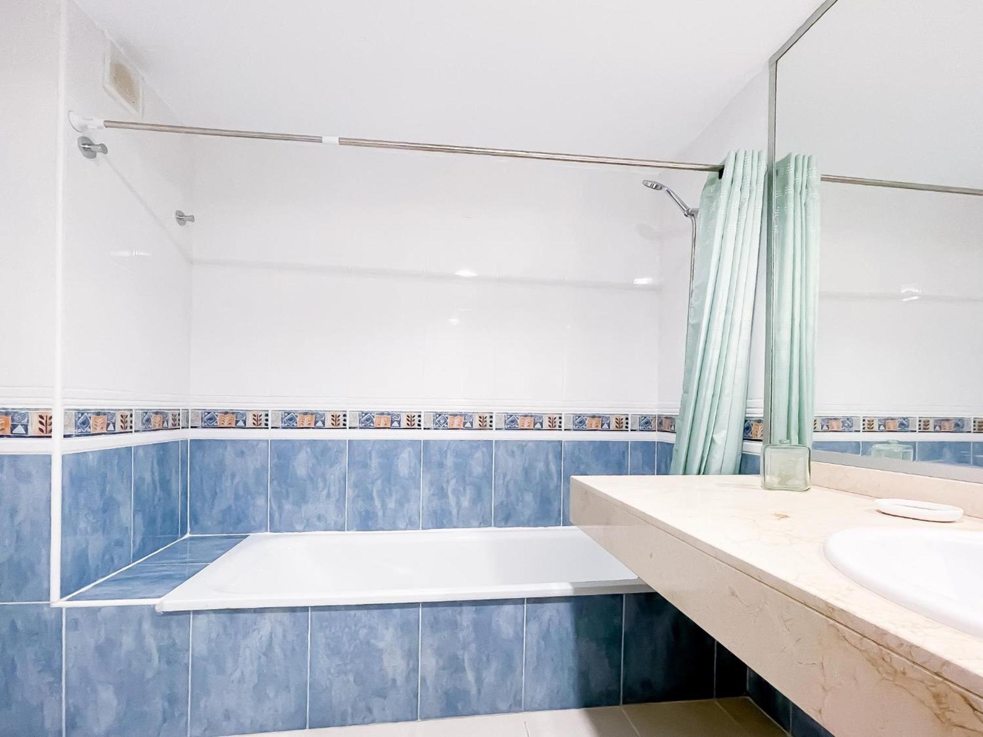 Oasis Tamarindo By Best Holidays Fuerteventura Corralejo Rum bild