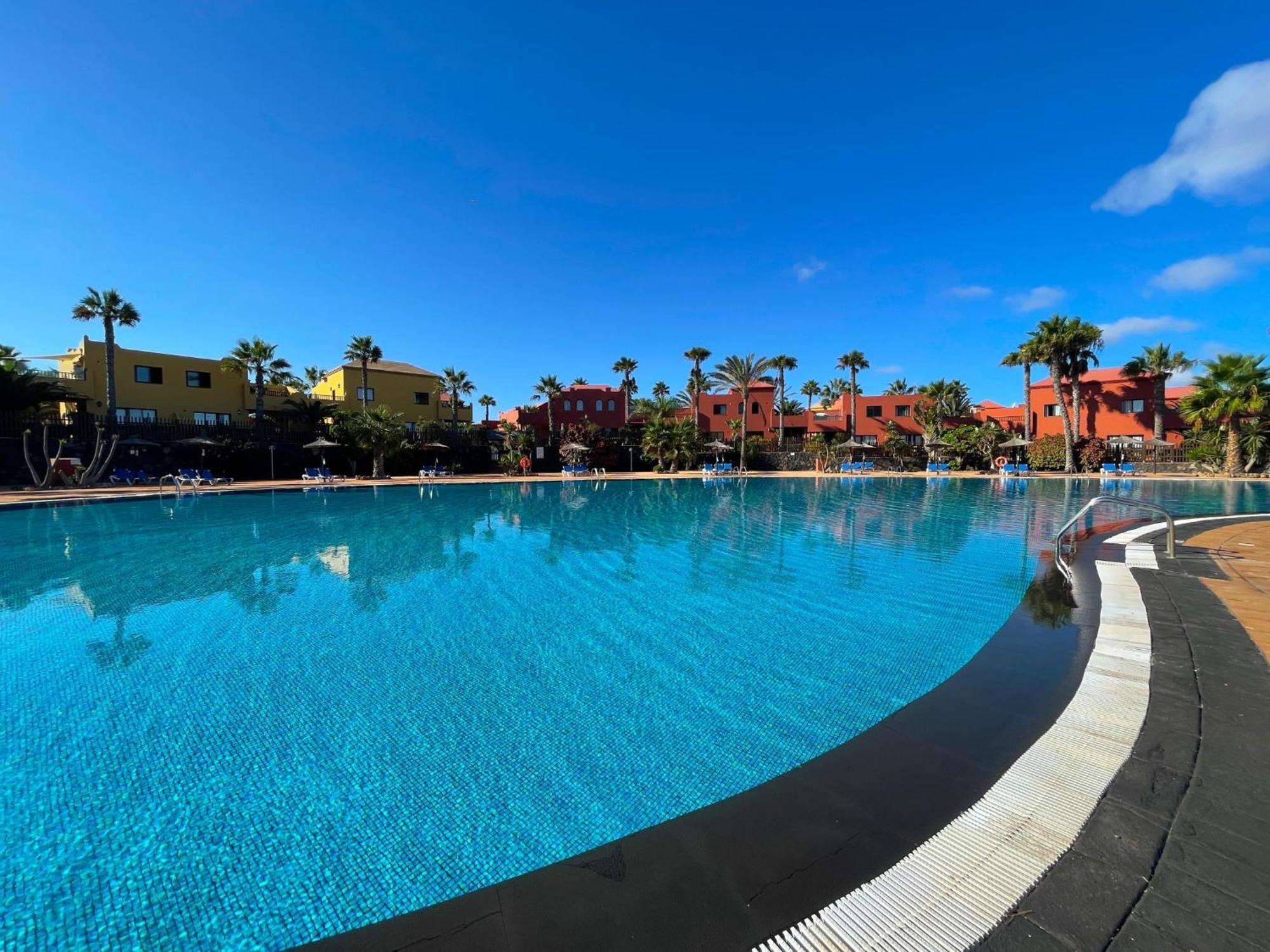 Oasis Tamarindo By Best Holidays Fuerteventura Corralejo Rum bild